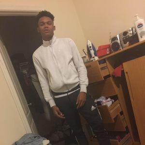 Meet your Posher, Aaron